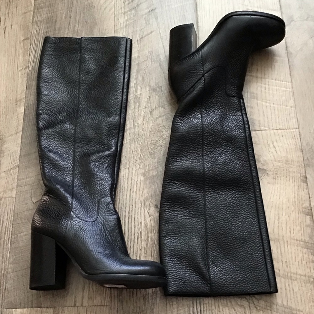 Via Spiga Black Leather Knee High Boots 🎀💝